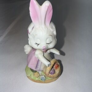 Vintage LEFTON Bunny Ceramic Porcelain Figurine Easter Rabbit With Basket